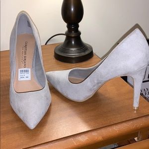 NWT Christian Siriano suede heels